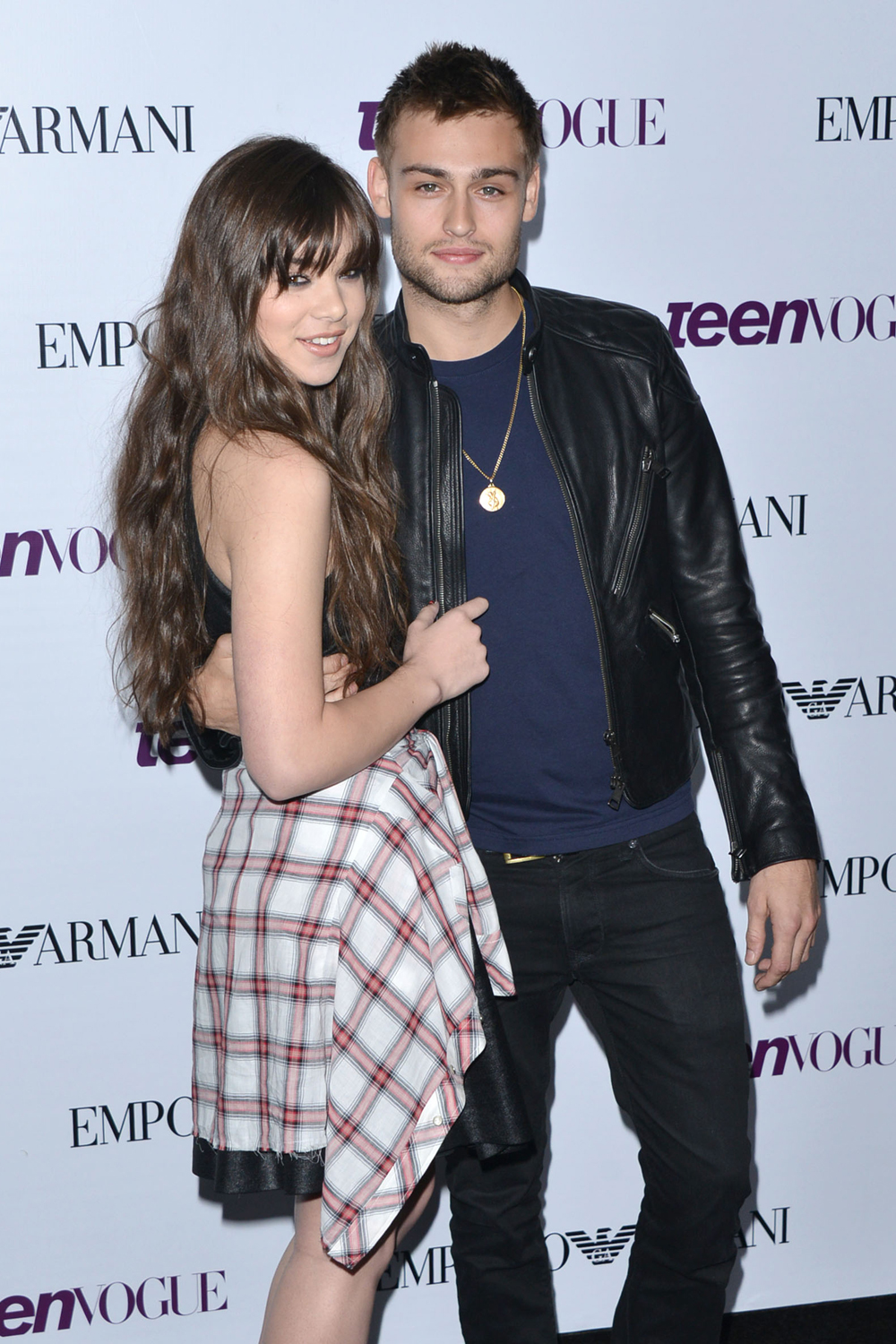 Hailee steinfeld dating douglas booth